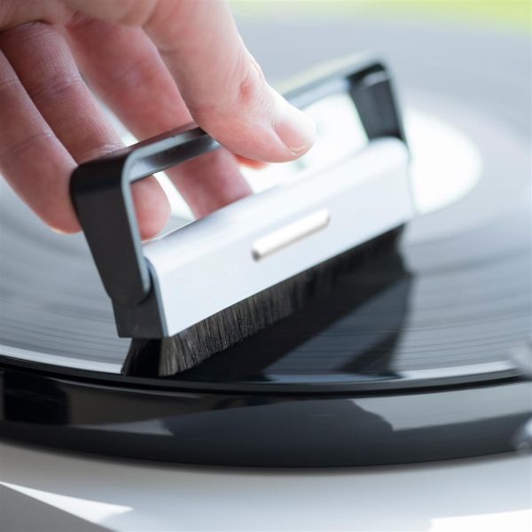 Pro-ject BRUSH IT Black Record Cleaning Brush - Image 3