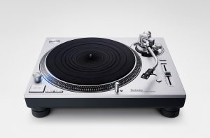 Technics SL1200 GR2 Direct Drive Turntable